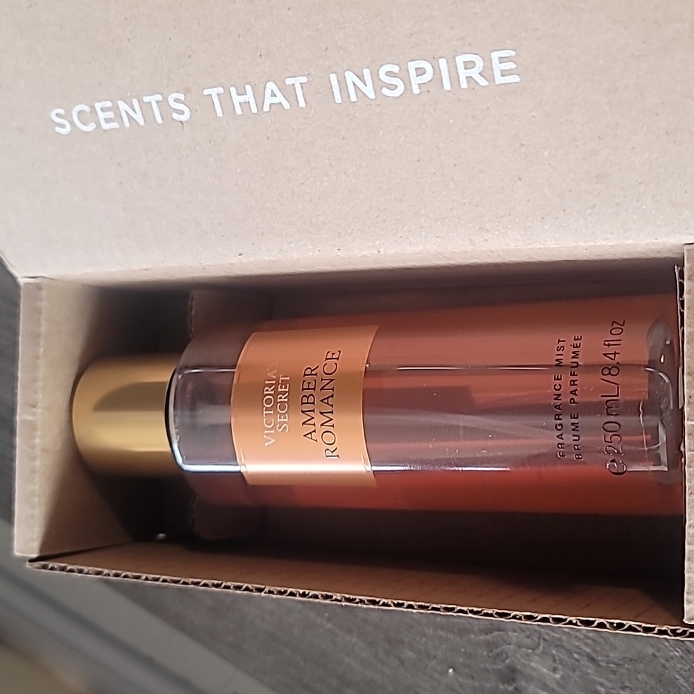 Victoria's Secret AMBER ROMANCE Fine Fragrance